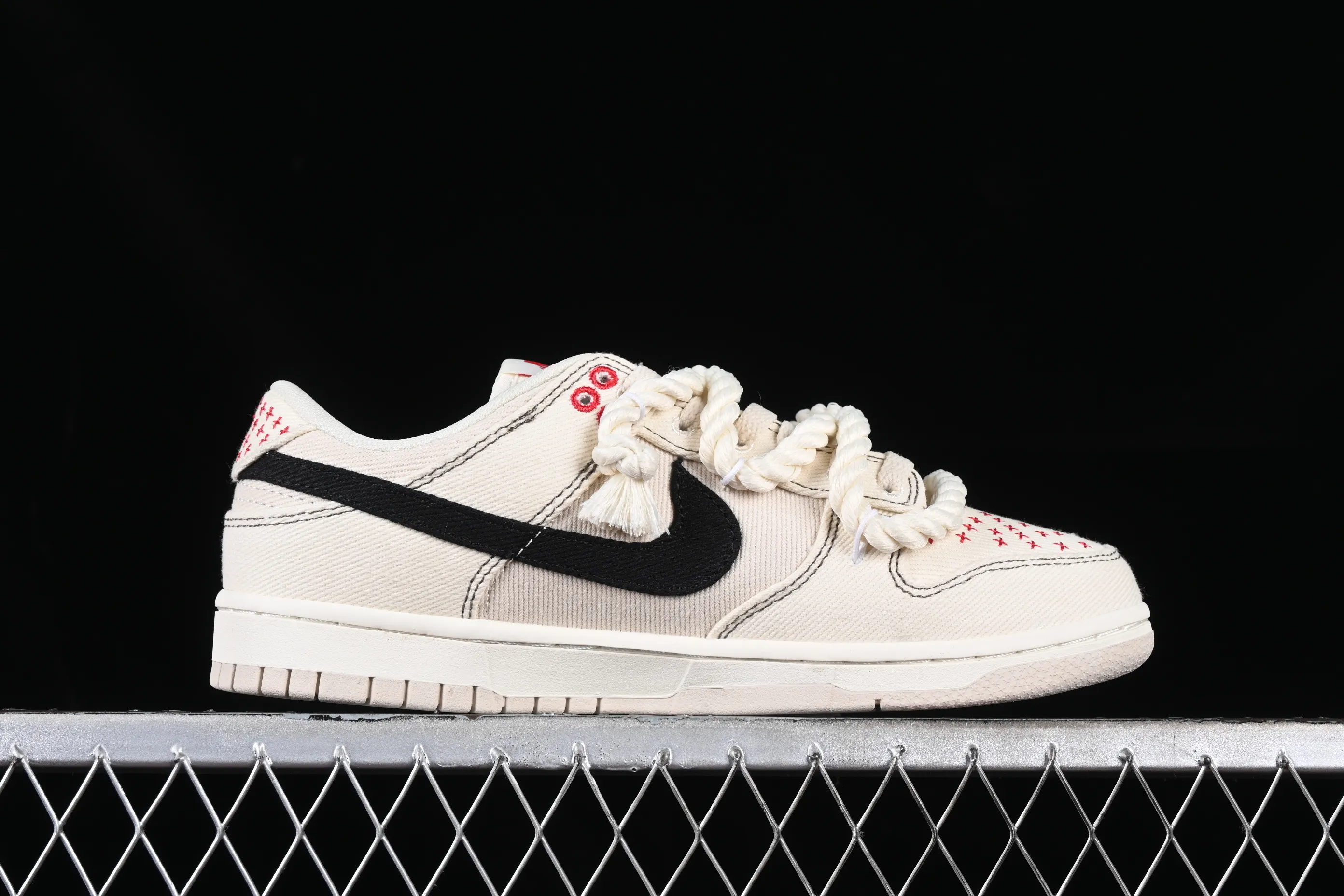All categories Nk SB Dunk series Nk SB Dunk Low low-top sneakers J version Nk Dunk Low Retro "Light Orewood Brown" Bugs Bunny off-white SB low-top casual sneakers DV0834-100